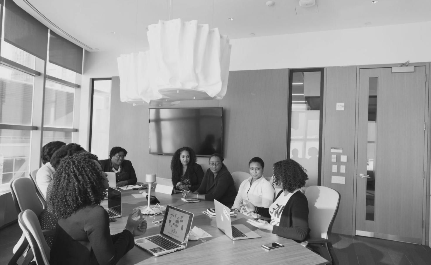 Sesión de formación práctica en gestión de franquicias